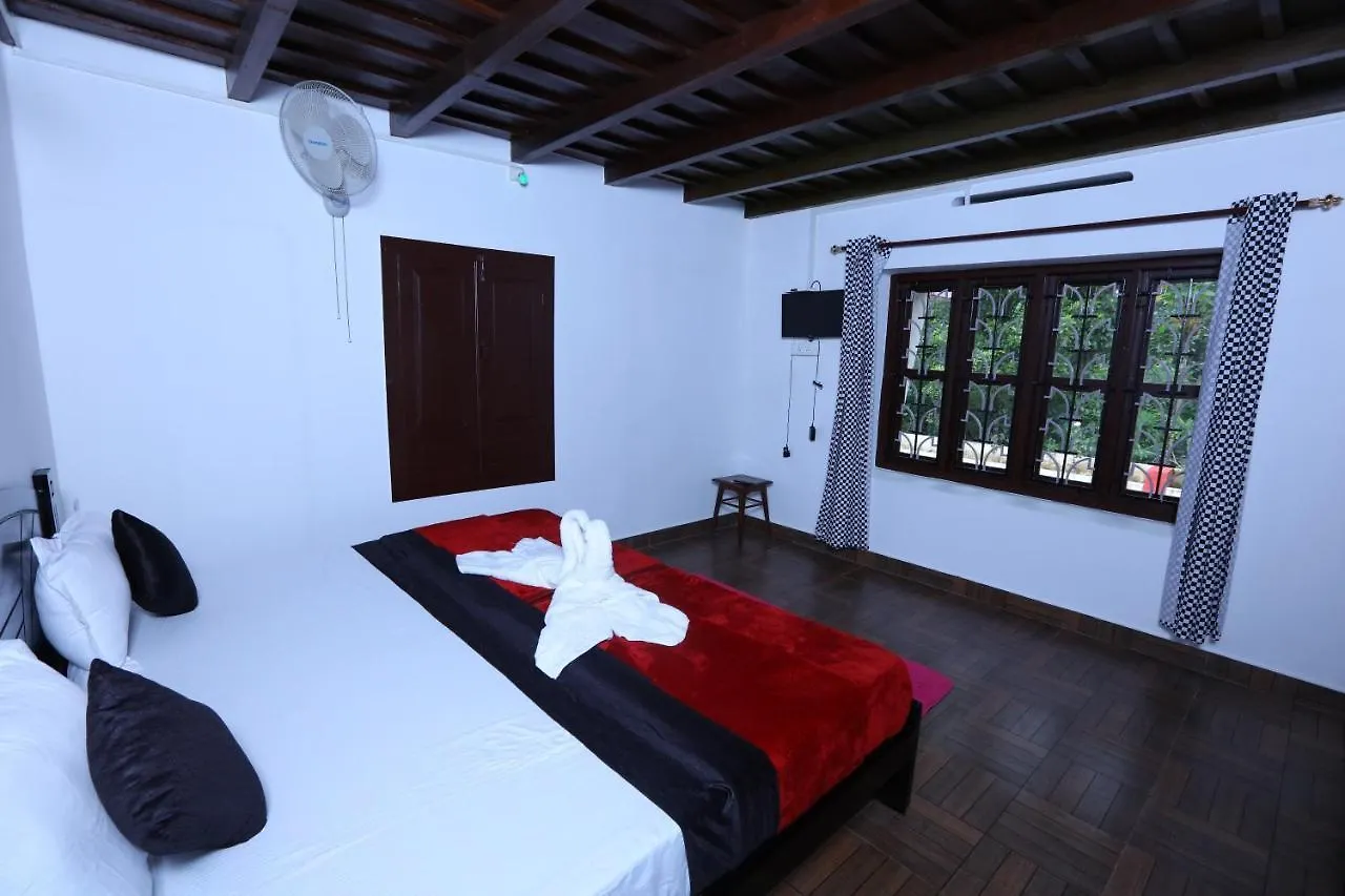 Philip Mary Farm Stay Thekkady Indien